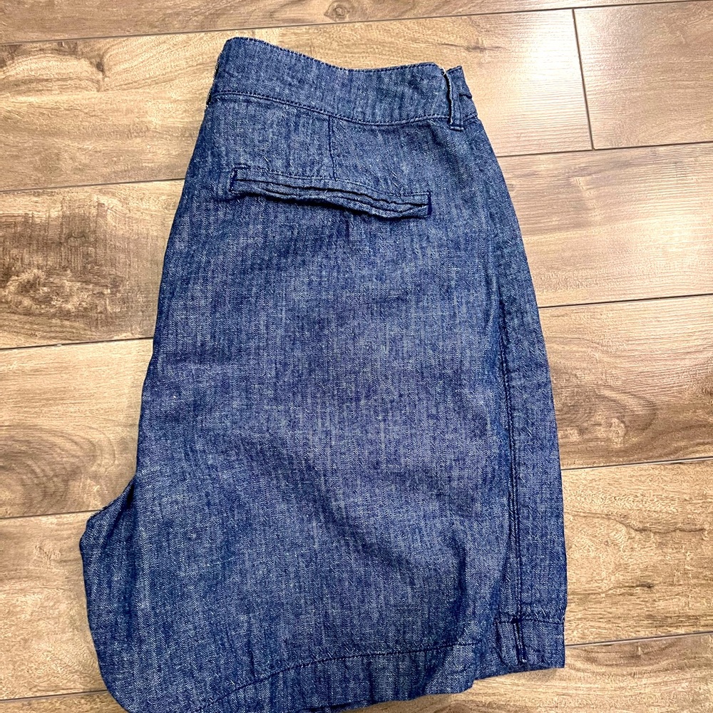 Light denim shorts